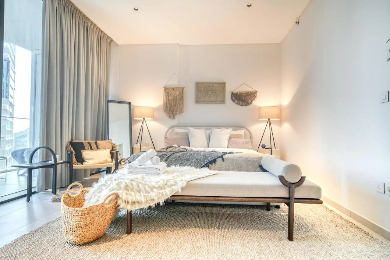 Marquise Square, Business Bay Dubai - Mint Stay location