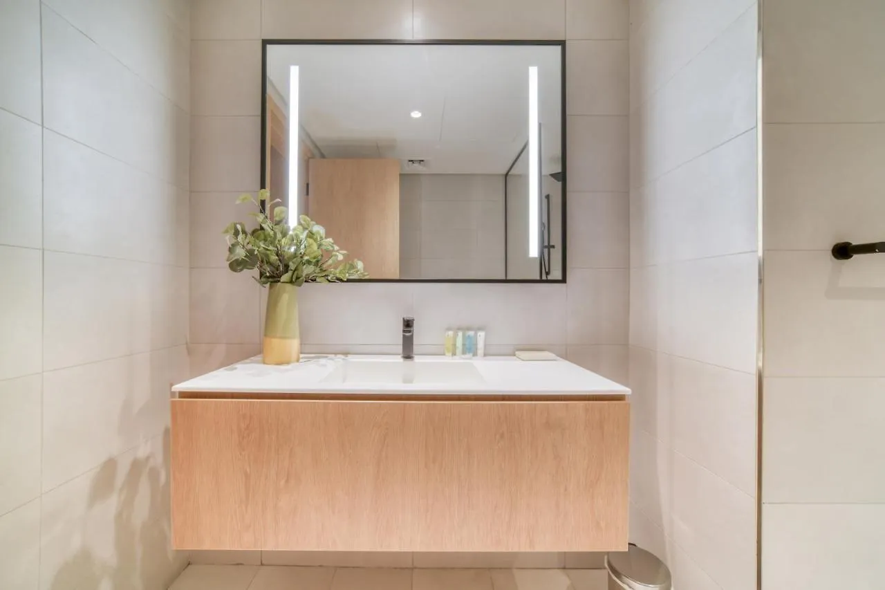 Marquise Square, Business Bay Dubai - Mint Stay 0*,