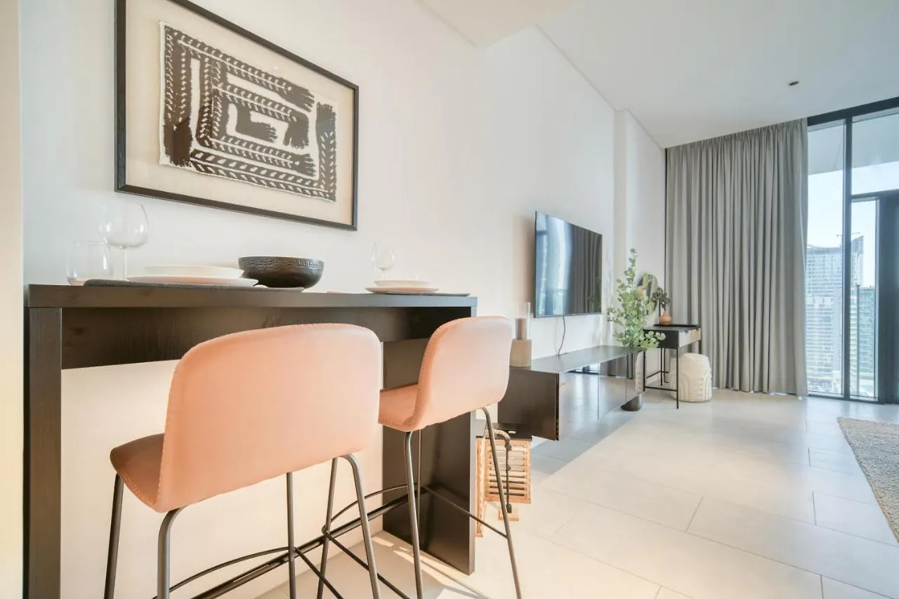 Marquise Square, Business Bay Dubai - Mint Stay