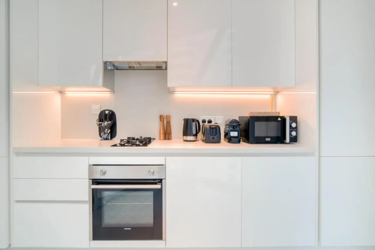Marquise Square, Business Bay Dubai - Mint Stay United Arab Emirates
