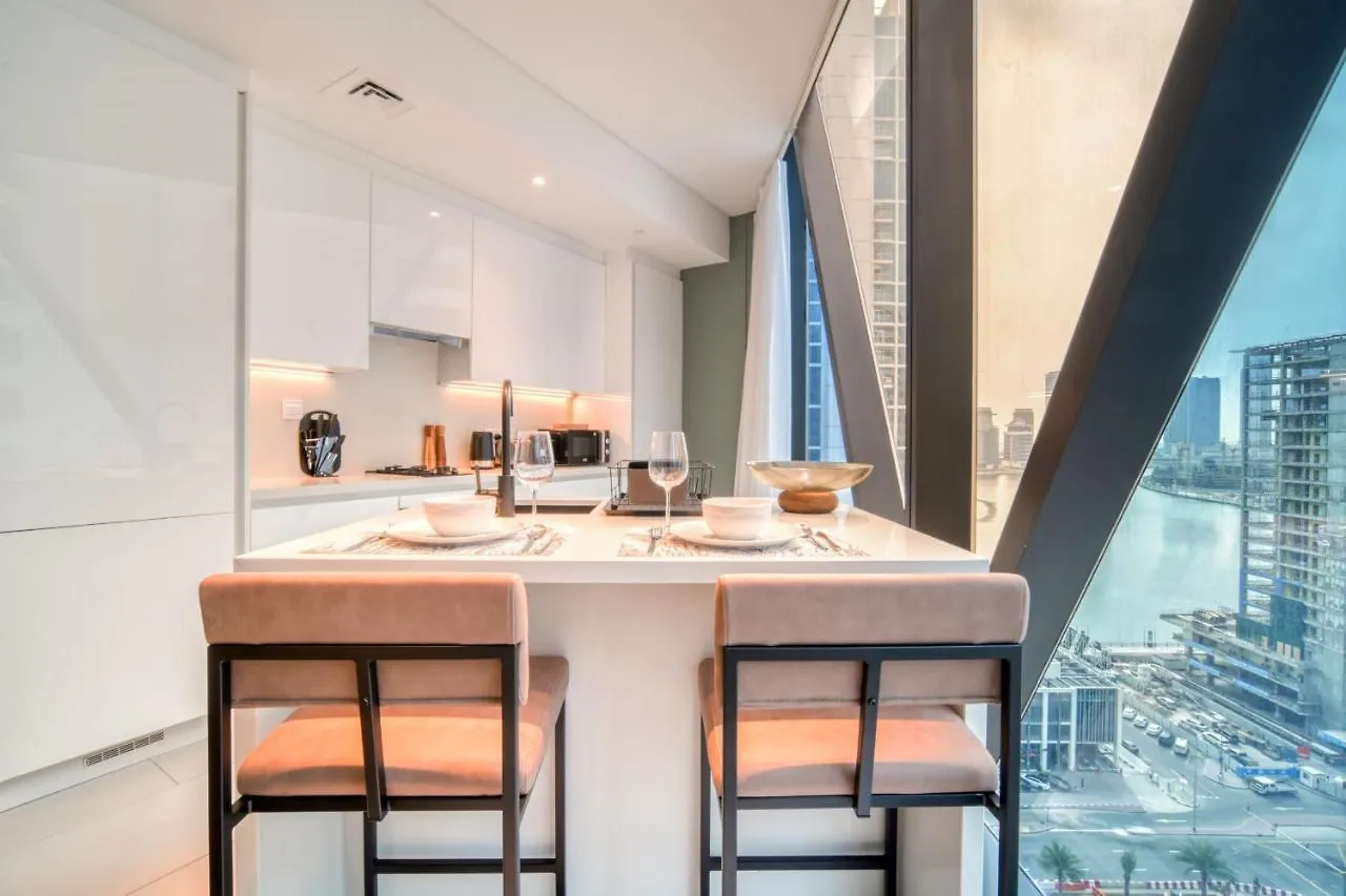 Marquise Square, Business Bay Dubai - Mint Stay Apartment