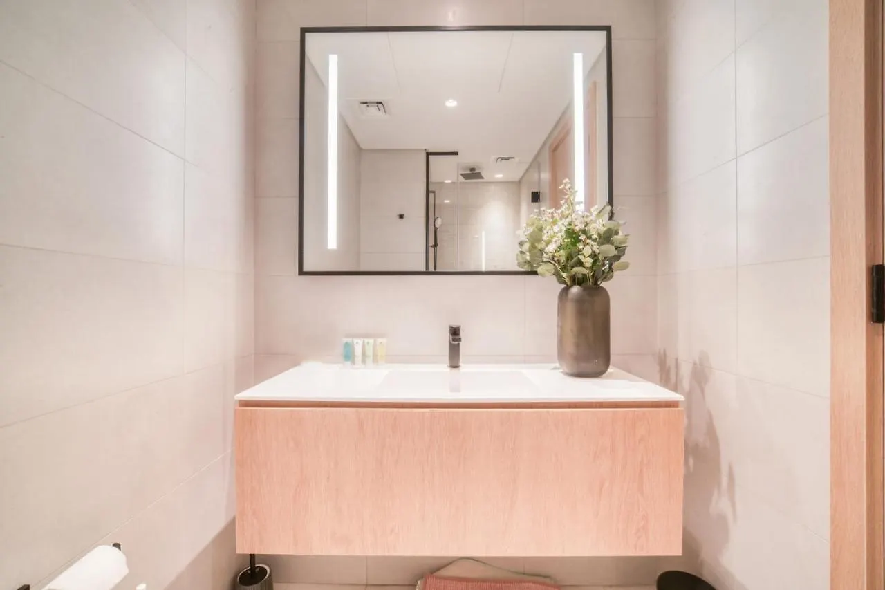 Marquise Square, Business Bay Dubai - Mint Stay