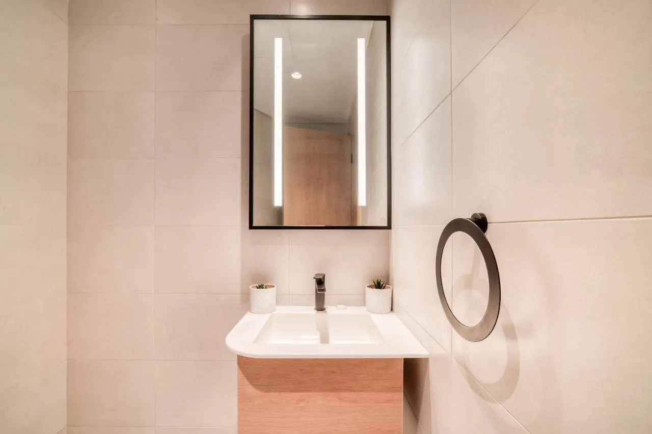 Marquise Square, Business Bay Dubai - Mint Stay United Arab Emirates